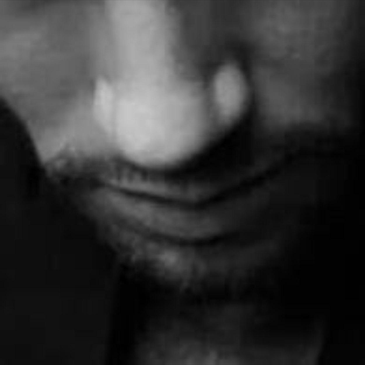 Italian born living in Canada. Photographer. Business owner. Lover of luxury.