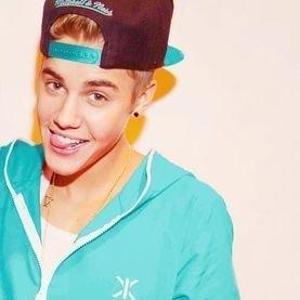 Kidrauhl *-* ... Justin,I love you and I'll never leave you,because you are everything to me*. I love you soo much!! bro3