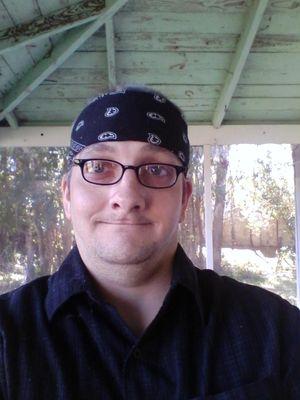 I was born and raised in New York City. I also lived in the Bronx N.Y.. Now i live in Sanford Florida. I dont work. I have one son. but he dosnt live with me.
