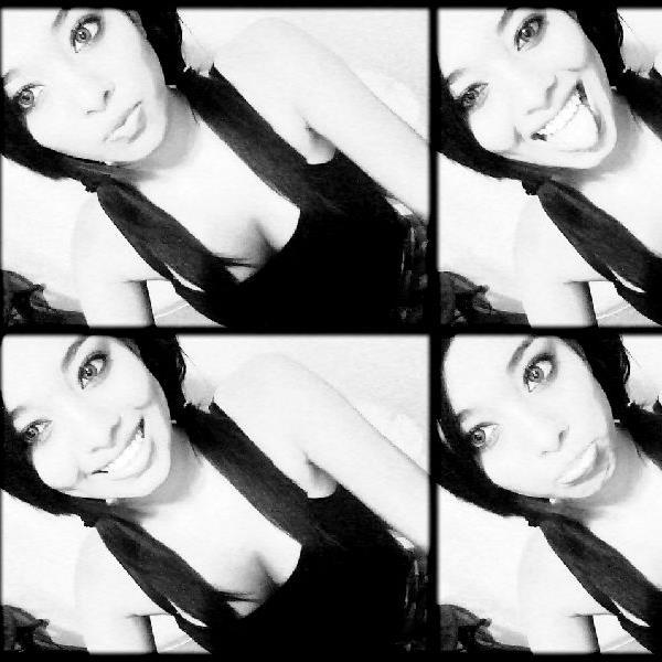 vivo en venezuela pero la extraño .15. 03/05/14 ♡ 20/07/14 ♡ ajmp 18♡