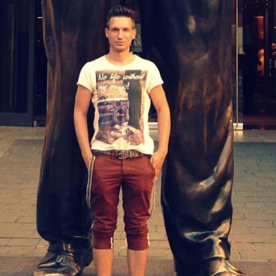 KenanAzpi's profile picture. Deus est regit qui omnia.