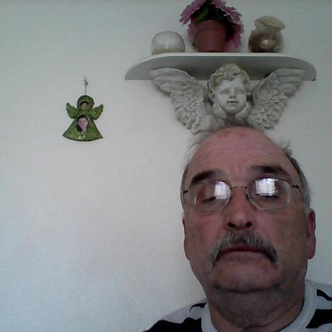 javier55perez's profile picture. 4-30-1950