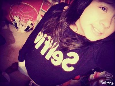 soy  5 seconds of summer family y amo el chocolate y me gustan las gomitas ●﹏●