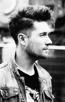 donnaaaay's profile picture. The girl that does not care for pessimism and would have a Harry Potter marathon in every month with a 'r' in them. #whatislifewithoutwhimsy #whimsicalways