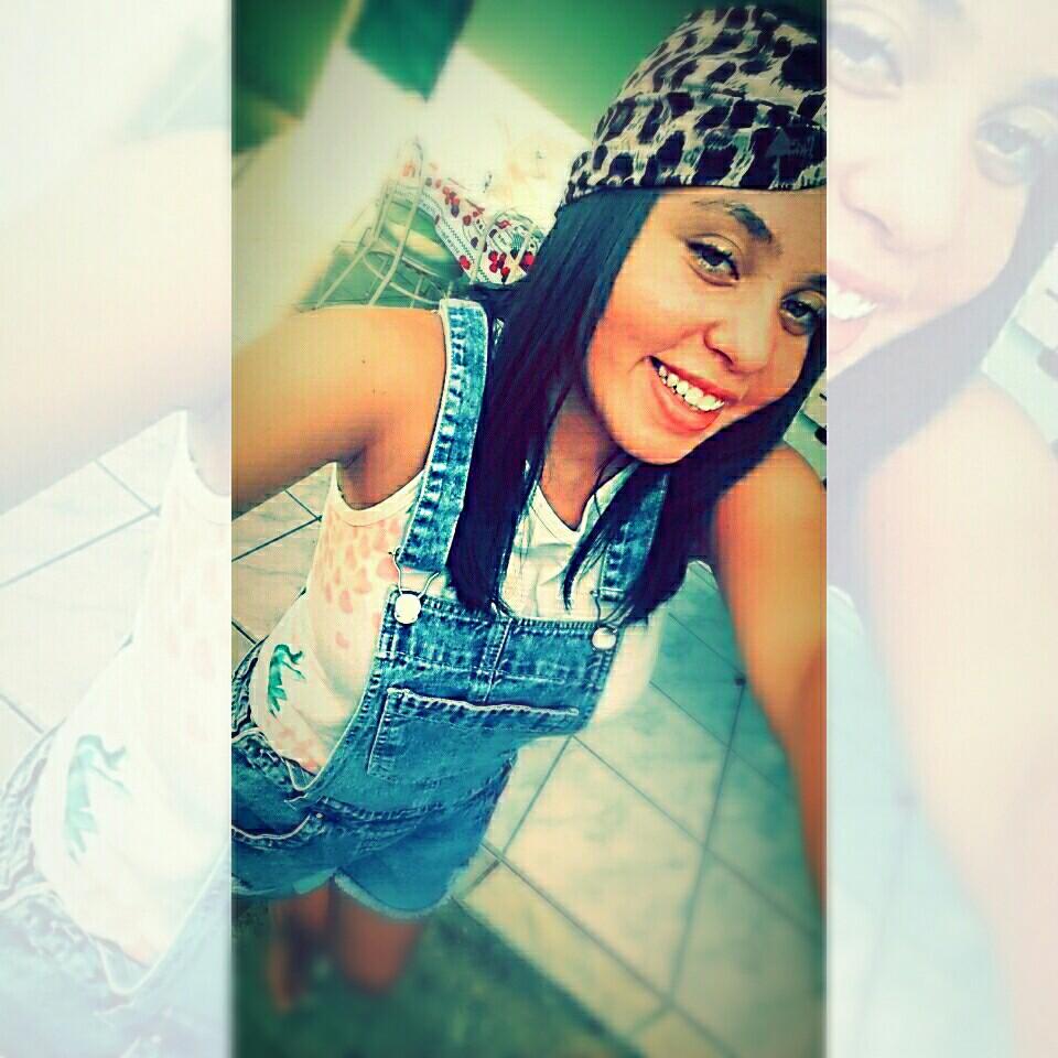 Adoro dar corda pra ver até onde a falsidade vai.✌