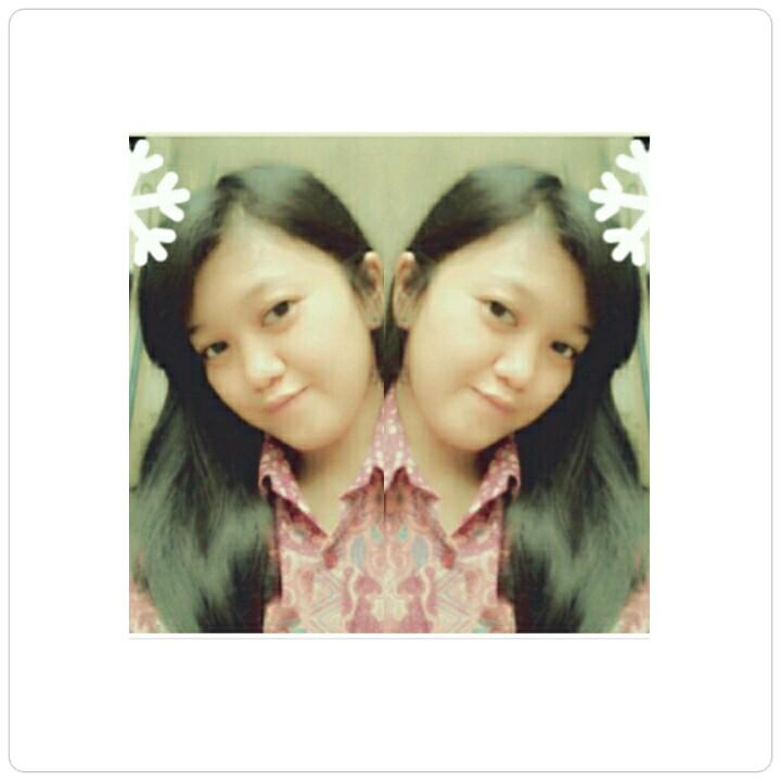 Nfitriana_14's profile picture. 