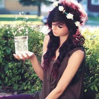 'You might have thought I was weak, but I have more strength then you will ever contain in your heart.' The sweet but broken Princess of Dreams. [Janel!AU]