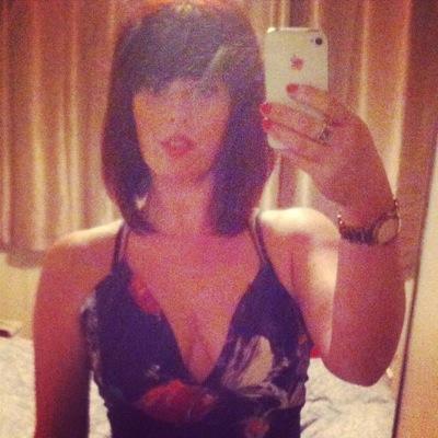 DozzyLozza's profile picture. Don't Be Bitter........Glitter ! #BrowBoss