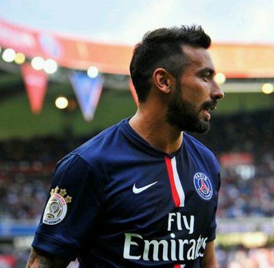 Cuenta dedicada al jugador  Ezequiel Lavezzi ( @PochoLavezzi) Actual Jugador del París Saint-Germain  y la Seleccion Argentina
