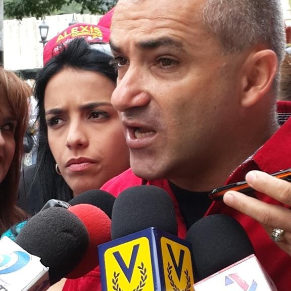 Yvanpuliti's profile picture. 