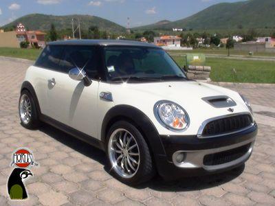 ivanlop36's profile picture. Me gustan los culitos de activos-pasivos-inter.
No calienta vergaaaasss....