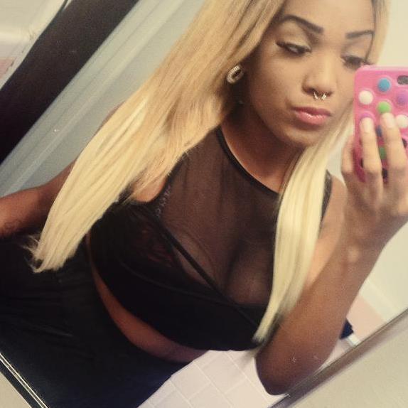 TrillAssClouie's profile picture. Single