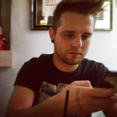 Mikk2503's profile picture. bissl bekloppt und verrückt
aber eigentlich ganz lieb