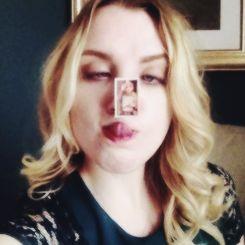 Yeah_Please's profile picture. fã de sagas e series, de canais do youtube tipo @thiegonovais @Maddumagalhaes e vivo de musica internacional