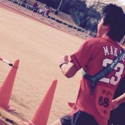 『歩く』という字は『少し』『止まる』と書く 急がず 焦らず 一歩一歩進めばいい