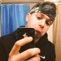 reezy (@b_rowe2) Twitter profile photo