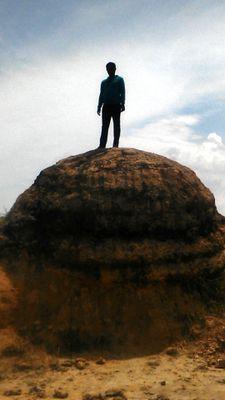 ainulyaqin490's profile picture. jalani hidup apa adanya