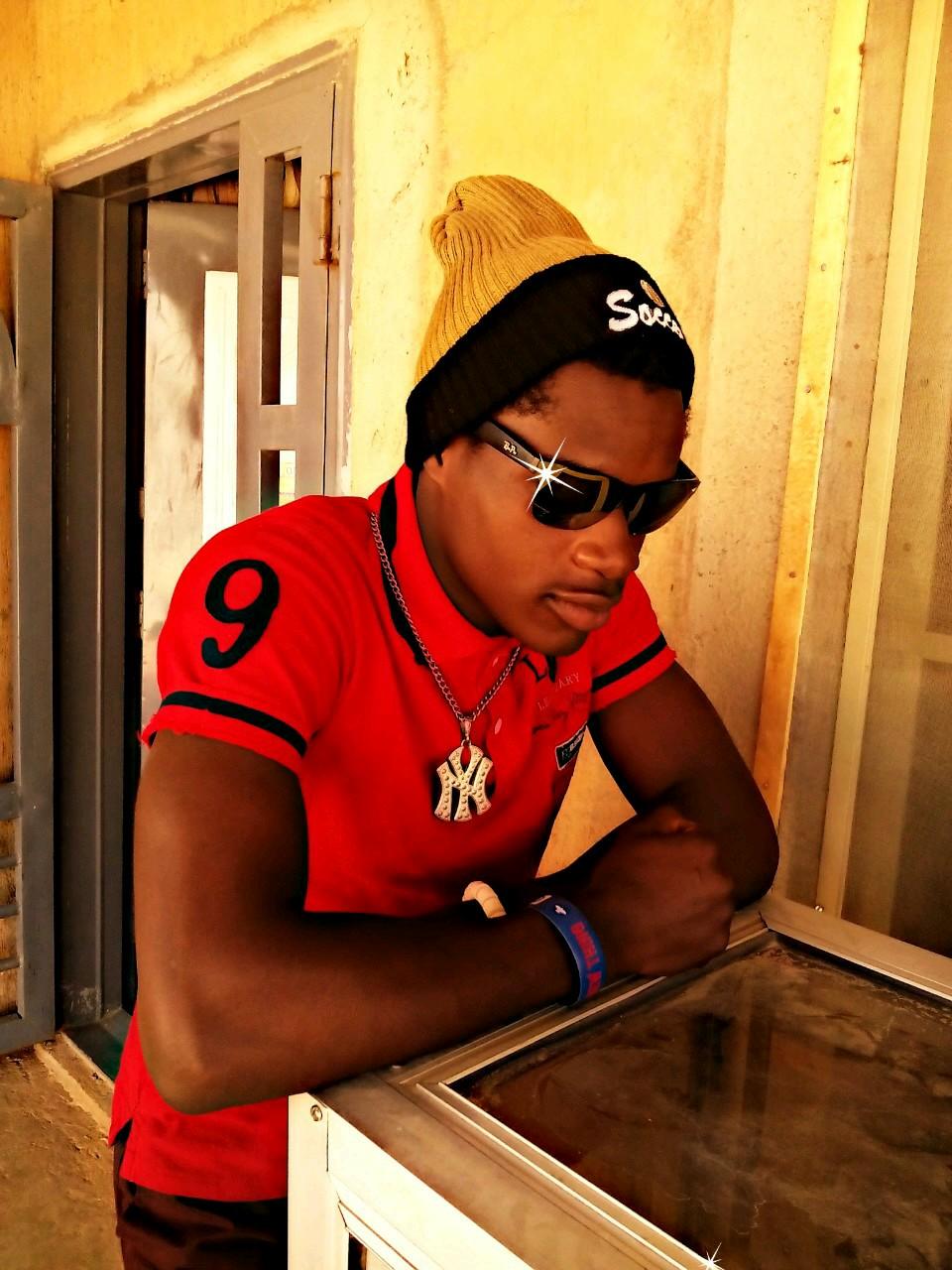I'm ta make Y'all ma Friends. Blessings follow everywhere ah go, even on Twitter -I'm serving a Living God#Facebook:Starboyolobayo, Instagram:Starboyolobayo, BB