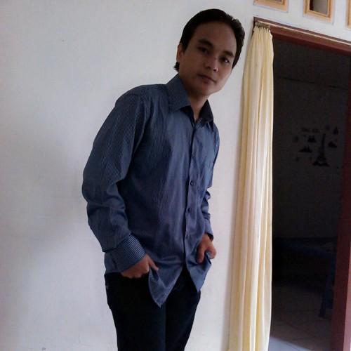 bryan_illg's profile picture. Must be succes