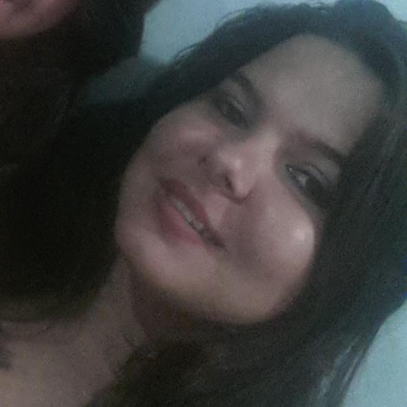 Sou 50% anjo. Os outros 50% dependem do que você quer que eu seja.