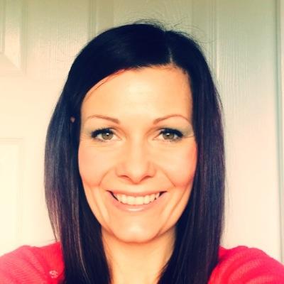Fun loving happy wife and mum to 3 children. Interested in medicine and persuing a medical career while building an online beauty business! Busy busy!