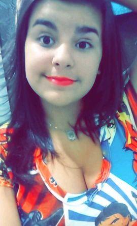 A mina é direita só ta meio perdida, culpa de uns otários que passaram na sua vida. ( Snap : BumDuda69  )