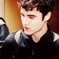 Hey I'm Blaine Anderson.I'm a Windsor and I'm a Boarder at Dalton so I live with a bunch of Losers who i call my best friends GDRP