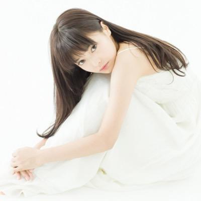 ７年ほど上場企業にてデザイナーしておりました。現在独立しブランドを立ち上げ運営しております🫶 東京藝術大学出身・5歳児ママ・ワーキングマザー・元モデル・ar girl・minaメイツ・MORE・nonno ext....