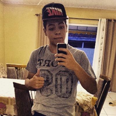 Face: Lucaas Reiis snap: lusca reis