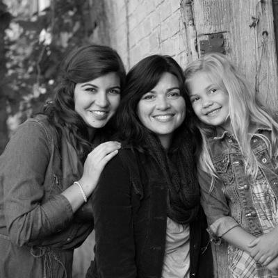 jlsmorley's profile picture. Las Vegas girl-BYU wife-MN mom. Just keep swimming. Just keep swimming. Swimming, swimming, swimmng...