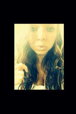 taken / Dana queen bee  / Follow me ✌