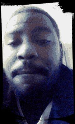 love sports, music, church had me on snap chat king_relo: but this fukin page tripping