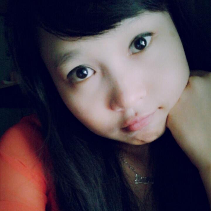 VhyeLoveyDovey Profile Picture