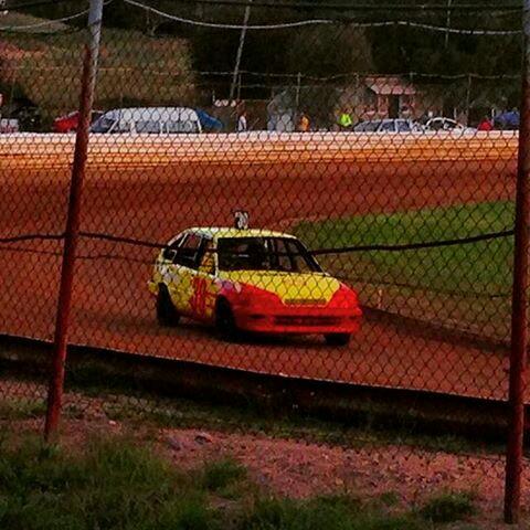 sarah13bjb's profile picture. Speedway, pizza, pineapples, country gal