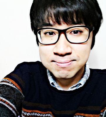 축구칼럼니스트.락밴드매니아 그리고  일본소설과 다양한대화를 즐기는 20대입니다 선팔은 언제든지 환영합니다~