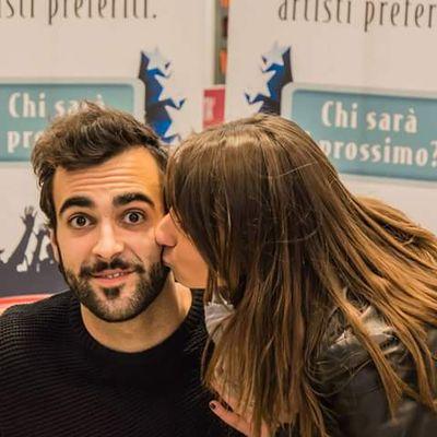 libero,libero,libero mi sento libero, canto di tutto quello che mi ha dato un brivido   @mengonimarco♥ #ESERCITO