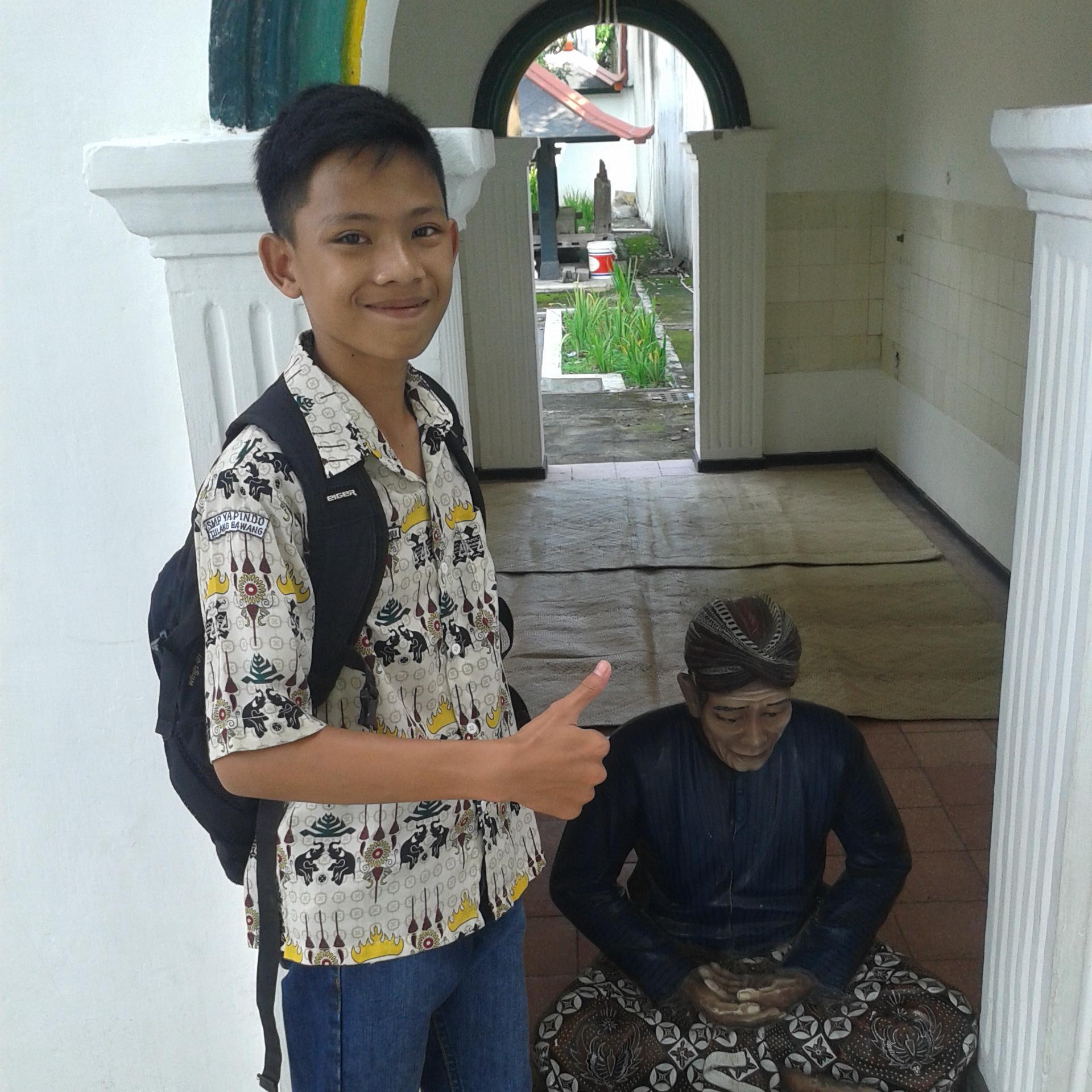 selalu bersabar dalam mengerjakan sesuatu dan senang dengan hasil dari usaha sendiri walaupun hasilnya tdk memuaskan