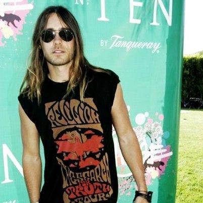#MyChemicalRomance #30secondstomars #Metallica #BringMeTheHorizon #AC/DC #BlackVeliBrides сериальный и книжный задрот...фандомный шлюх упрт #взаимныйфолловинг