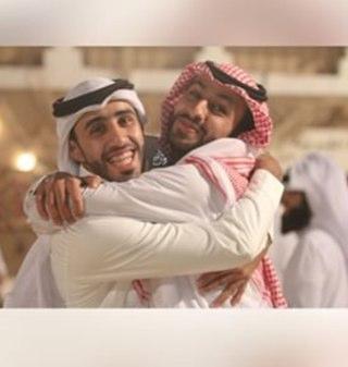 فتاه تسعى لتحقيق حلمها البعض يظنني ضعيفه لأنني صامته ولكن انا العكس اتمنى ادرس طب طموحي عالي جداً ولن يكسره احد بكلمه❤