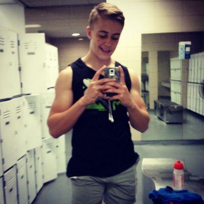 Fitness freak !!! Inlove with rugby and gym