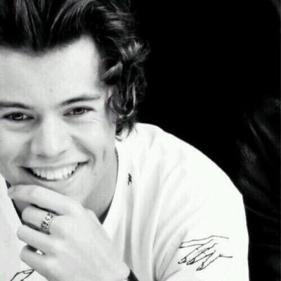 ❤*Directioner* and *Lovatic* ❤️ obsessed with 5 beautiful boys and awesome music ~GOAL:5k~