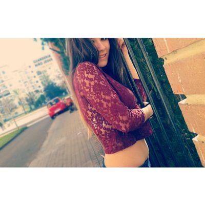 cantando desde pequeña¥ Sonriendo despues de muchas derrotas . Se que me quieres asique no malgastes tu tiempo . GEMELIERS