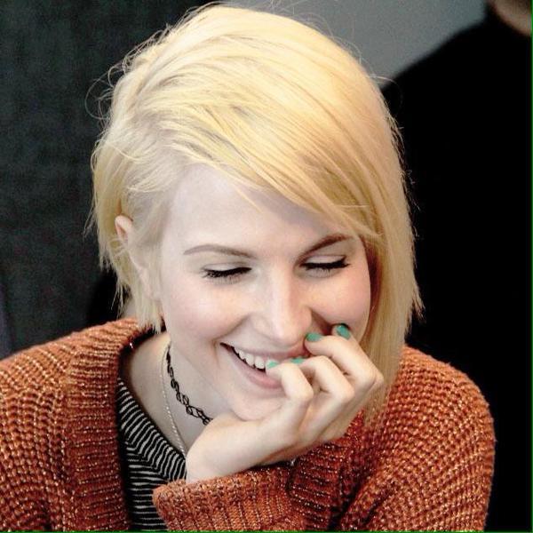 tbhjustparamore's profile picture. Paramore is love. Paramore is life.