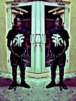 FOLLOW ME ON IG: CORDELL_OTF......SHMURDA AND OTF......MAKES MUSIC