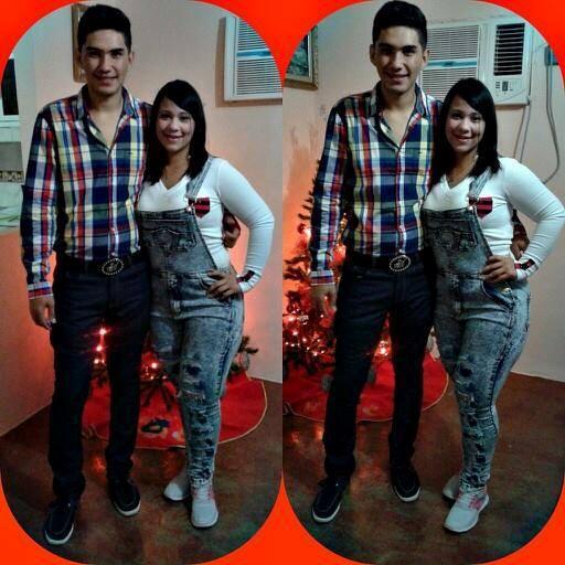 Edad 20
profecion: licenciado en gerencia de recursos humanos ♥_♥