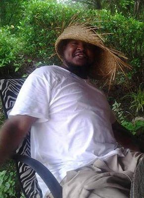 alex sunkins aka jamican rich ceo of sharkcityInc have a group named newbreedorder we taking over we global we have the best music in the galaxy universe
