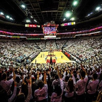 An insider look at the University of Louisville Athletics for Cardinal Fans across the country! #L1C4
 http://t.co/5DgAD0hvc7