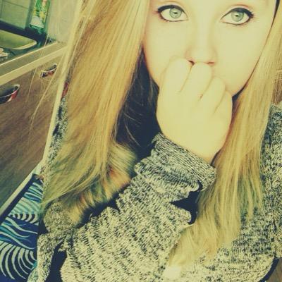 Hi i'm a directioner ❤️ i' m italian ❤️ i love gym❤️