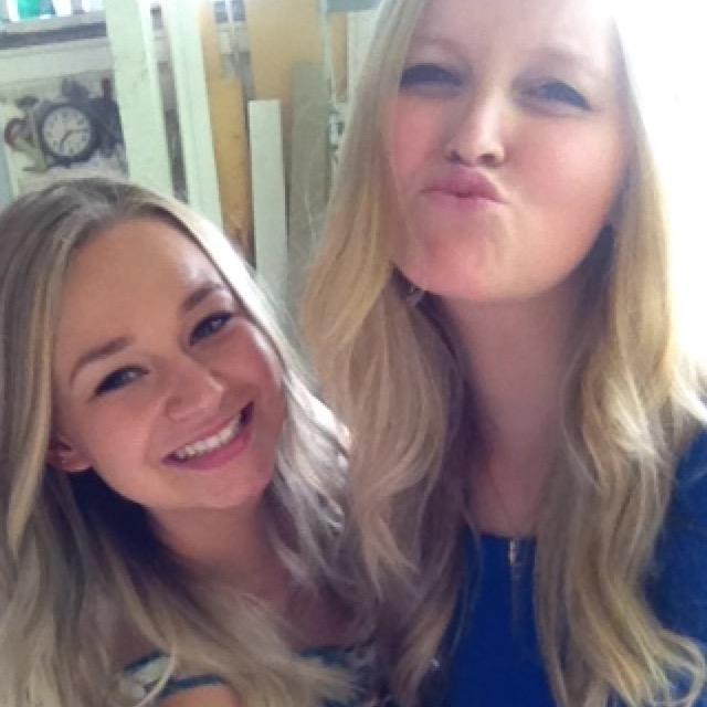 marlimounsey's profile picture. 