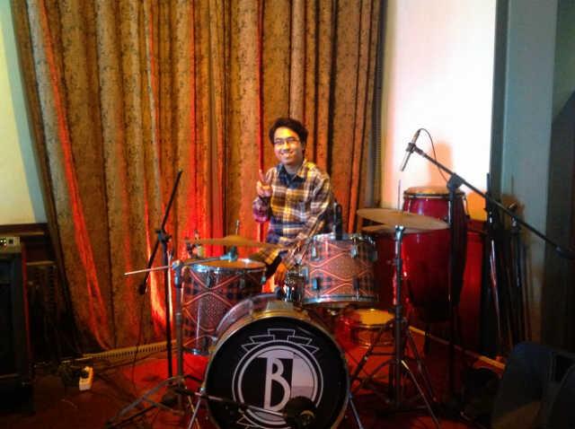 dendypratama5's profile picture. I'm not perfect, but I'm limited edition. :)